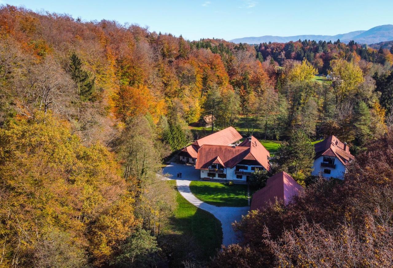 Domacija Seruga Countryside Hotel Novo Mesto Exteriör bild