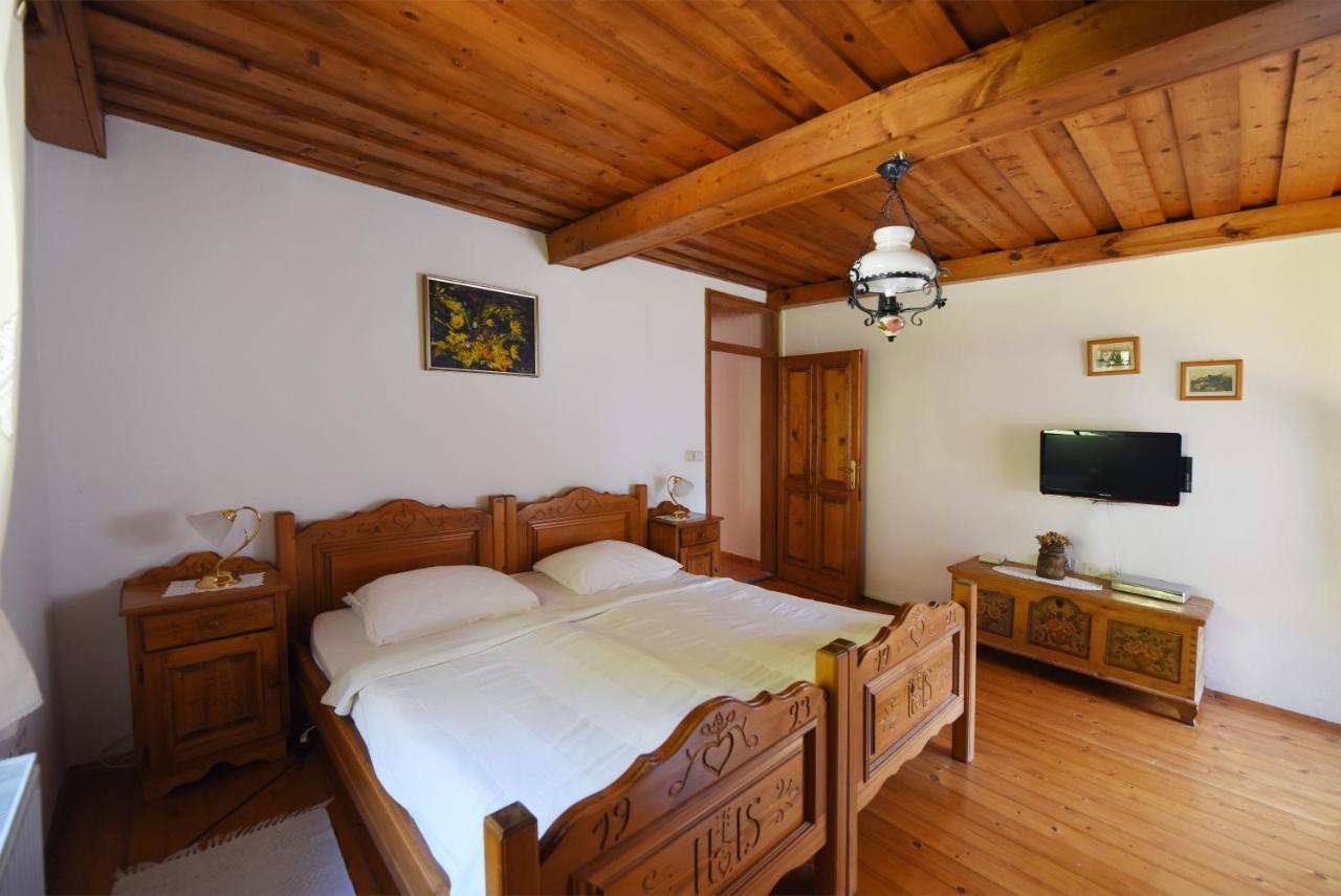 Domacija Seruga Countryside Hotel Novo Mesto Exteriör bild